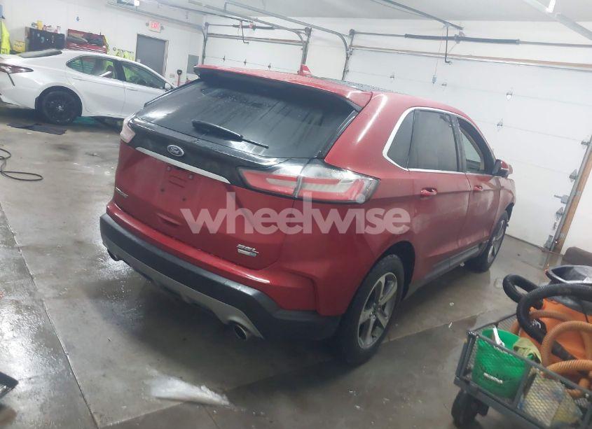 Photo 4 of 2020 Ford Edge SEL (VIN 2FMPK4J9XLBB00165)