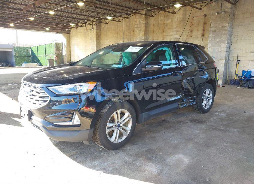 Photo 2 of 2020 Ford Edge SEL (VIN 2FMPK4J9XLBB00957)