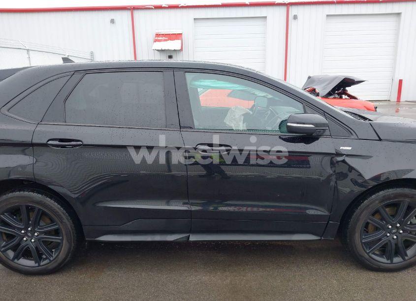 Photo 13 of 2020 Ford Edge ST LINE (VIN 2FMPK4J9XLBB13109)