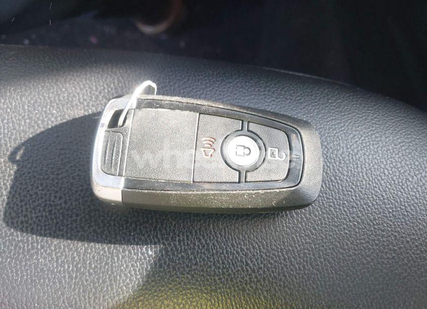 Photo 11 of 2020 Ford Edge SEL (VIN 2FMPK4J9XLBB48085)