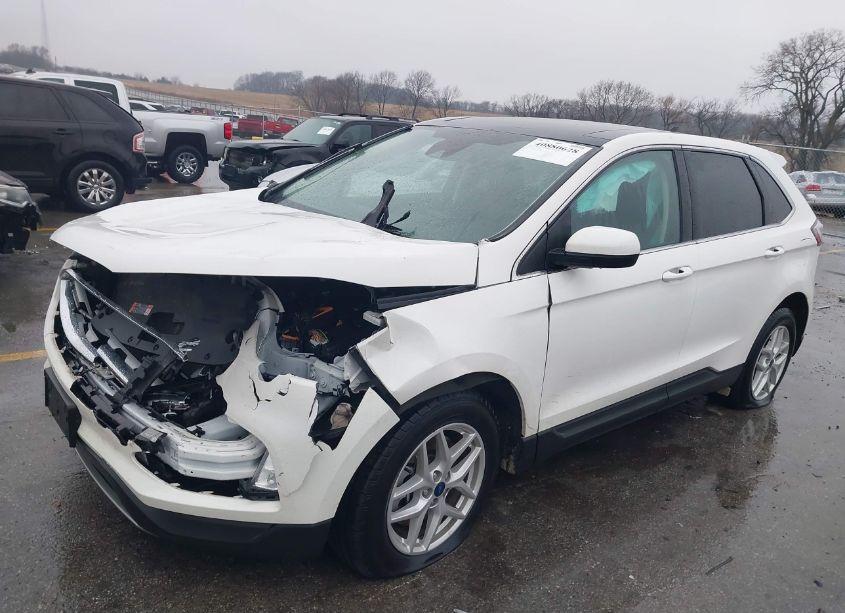 Photo 2 of 2022 Ford Edge SEL (VIN 2FMPK4J9XNBB09130)