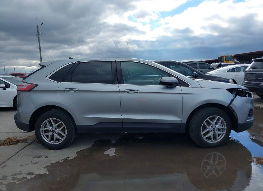 Photo 14 of 2024 Ford Edge SEL (VIN 2FMPK4J9XRBA99009)