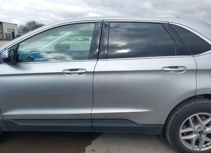 Photo 15 of 2024 Ford Edge SEL (VIN 2FMPK4J9XRBA99009)