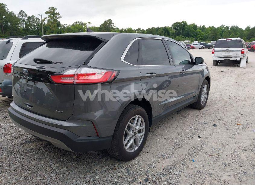 Photo 4 of 2024 Ford Edge SEL (VIN 2FMPK4J9XRBB14513)