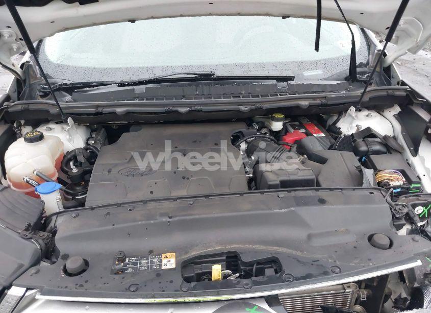 Photo 10 of 2017 Ford Edge TITANIUM (VIN 2FMPK4K80HBB55169)