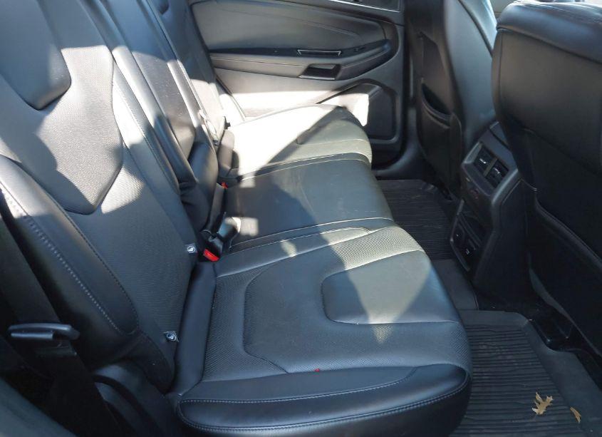 Photo 8 of 2018 Ford Edge TITANIUM (VIN 2FMPK4K80JBC04229)