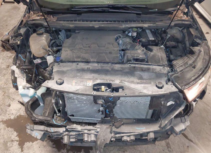 Photo 10 of 2018 Ford Edge TITANIUM (VIN 2FMPK4K83JBC13779)