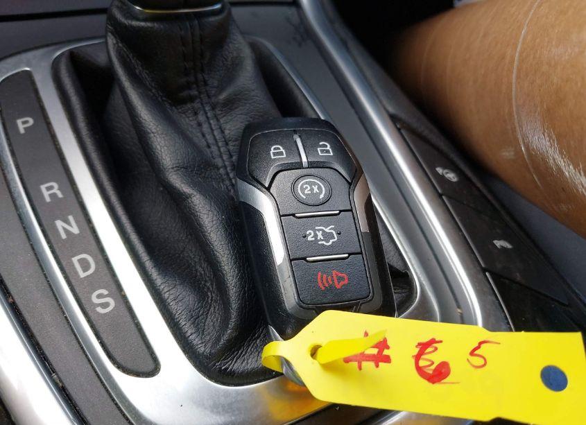 Photo 11 of 2016 Ford Edge TITANIUM (VIN 2FMPK4K84GBC53152)