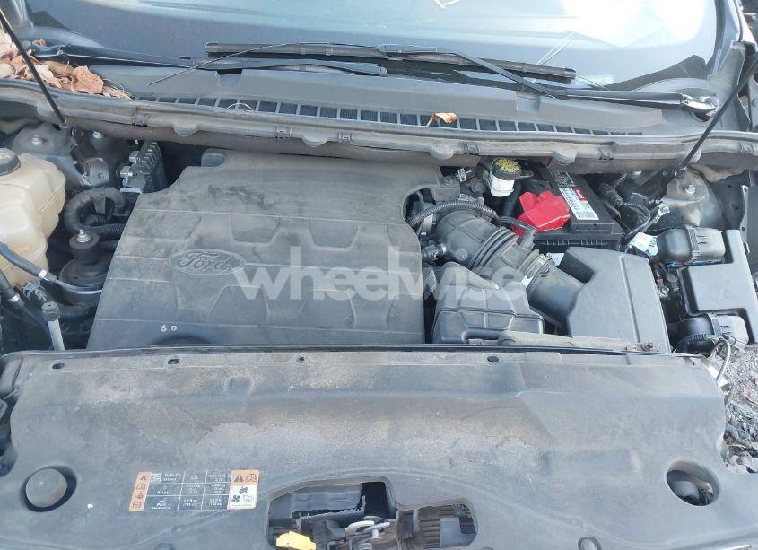 Photo 10 of 2018 Ford Edge TITANIUM (VIN 2FMPK4K85JBB88450)