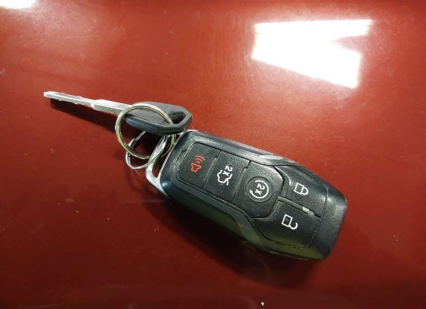 Photo 11 of 2016 Ford Edge TITANIUM (VIN 2FMPK4K86GBB83489)