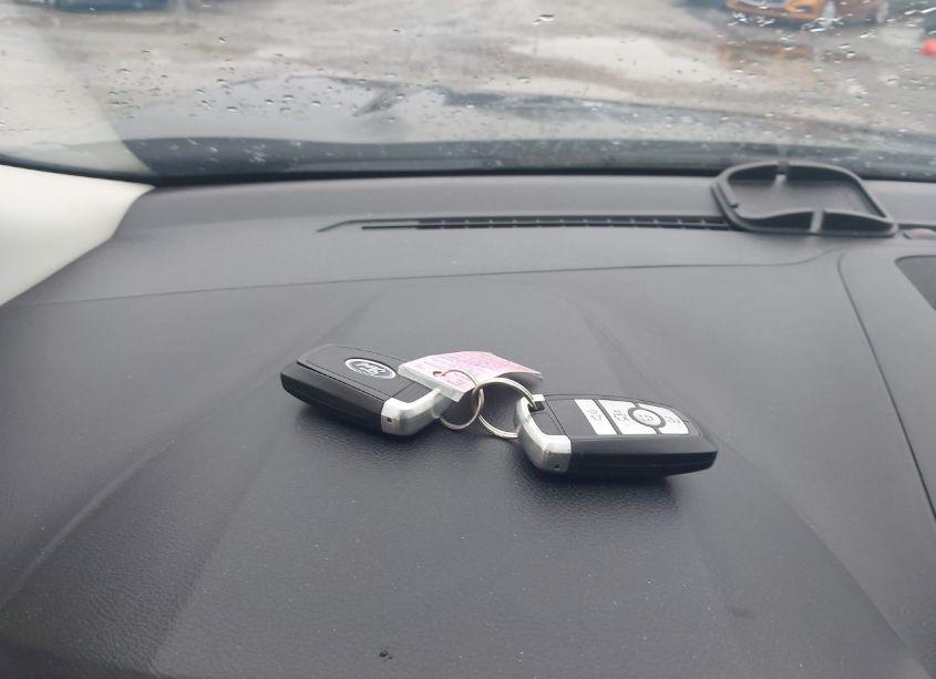 Photo 11 of 2018 Ford Edge TITANIUM (VIN 2FMPK4K86JBC13744)