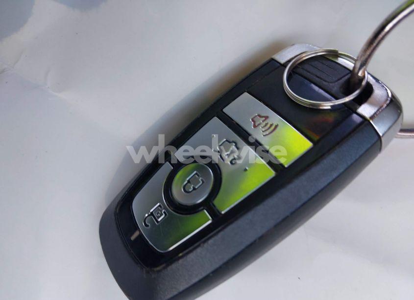 Photo 11 of 2018 Ford Edge TITANIUM (VIN 2FMPK4K87JBC02493)