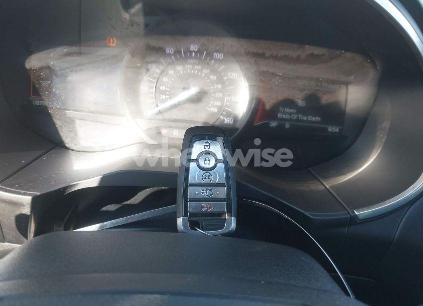 Photo 11 of 2018 Ford Edge TITANIUM (VIN 2FMPK4K90JBC39944)