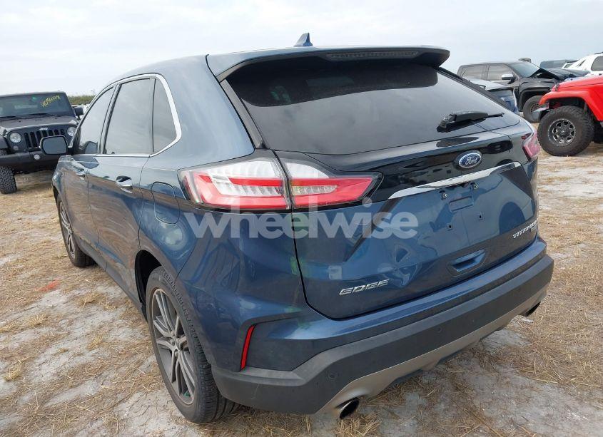 Photo 3 of 2019 Ford Edge TITANIUM (VIN 2FMPK4K90KBB32300)