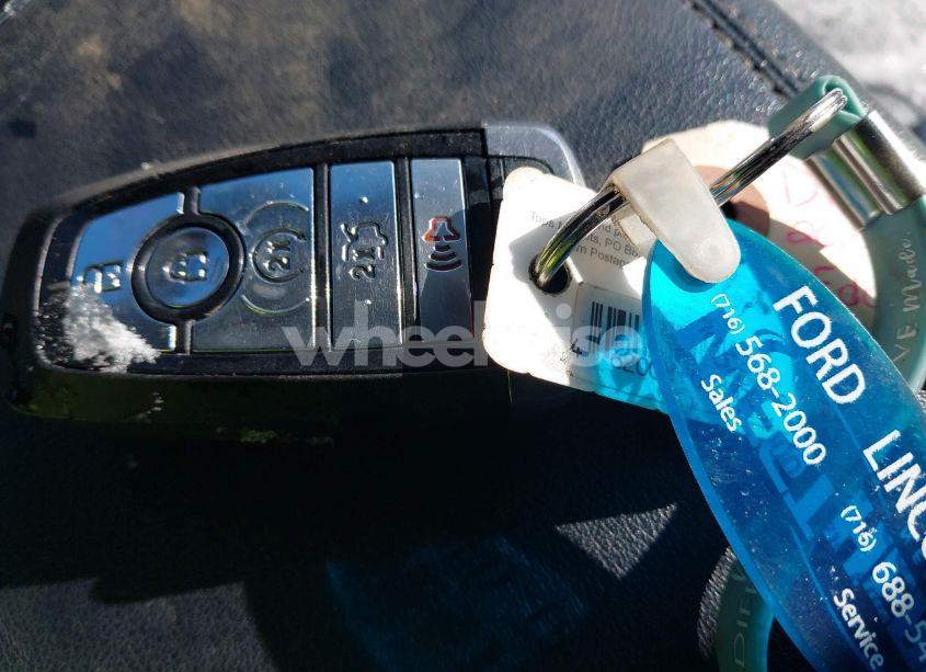 Photo 11 of 2019 Ford Edge TITANIUM (VIN 2FMPK4K90KBB35424)