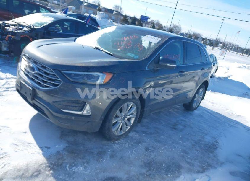 Photo 2 of 2019 Ford Edge TITANIUM (VIN 2FMPK4K90KBB35424)