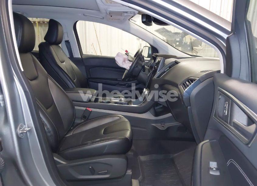 Photo 5 of 2022 Ford Edge TITANIUM (VIN 2FMPK4K90NBA44156)