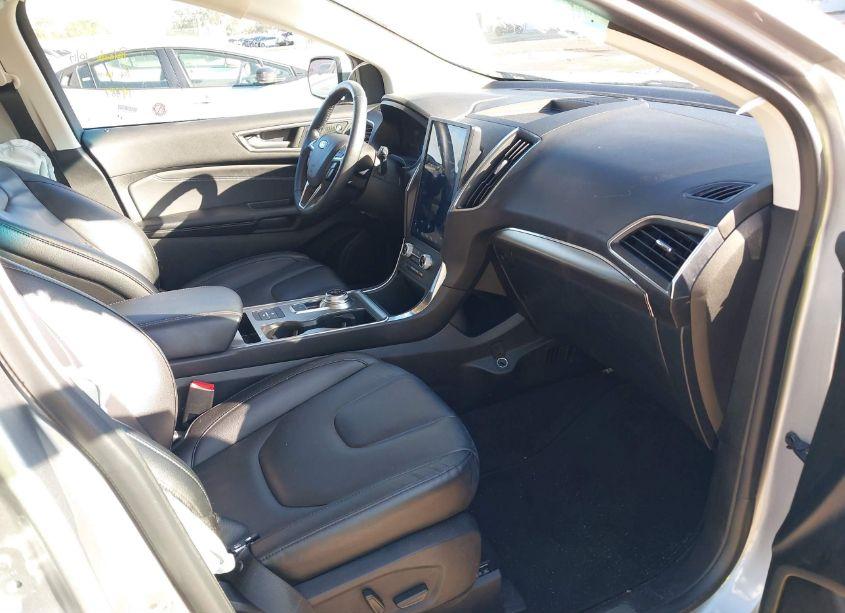 Photo 5 of 2022 Ford Edge TITANIUM (VIN 2FMPK4K90NBB04078)