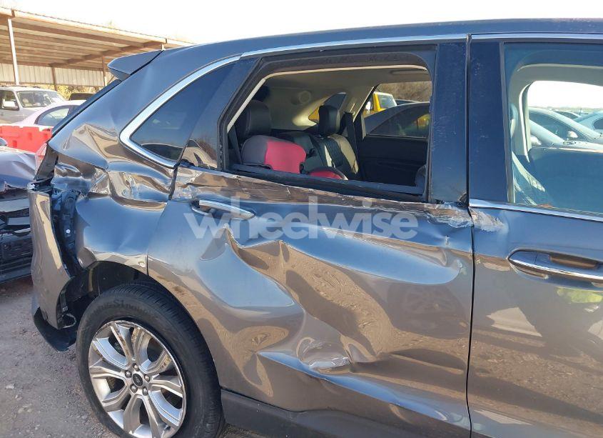 Photo 6 of 2024 Ford Edge TITANIUM (VIN 2FMPK4K90RBA68852)