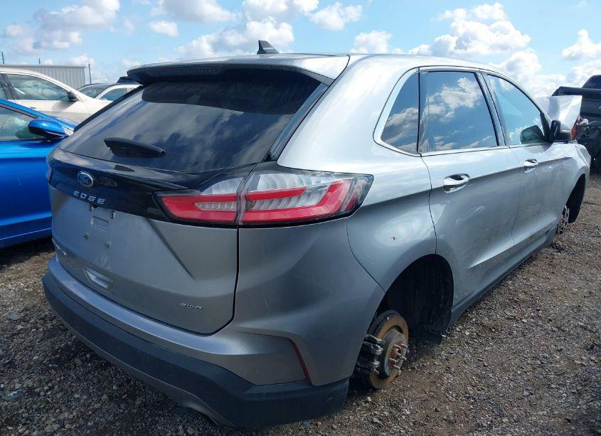 Photo 4 of 2024 Ford Edge TITANIUM (VIN 2FMPK4K90RBA77762)