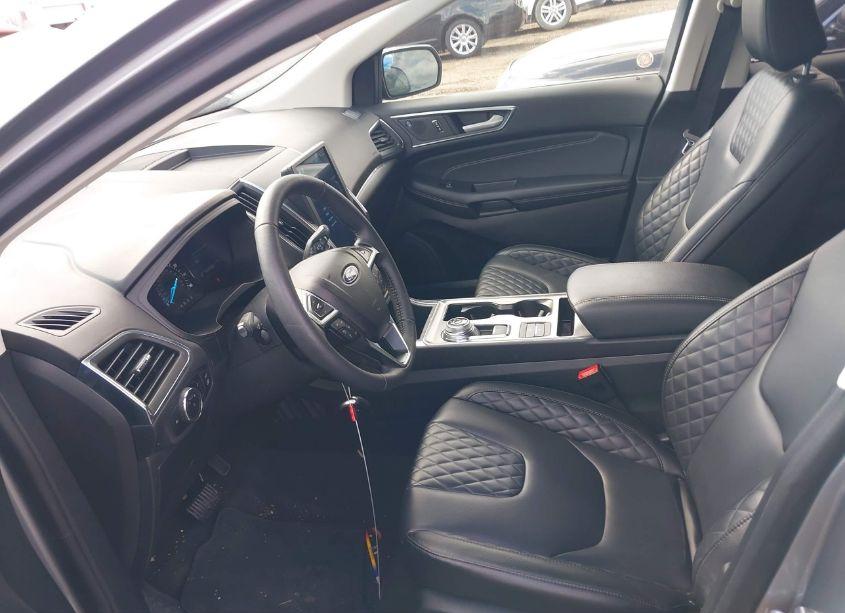 Photo 5 of 2024 Ford Edge TITANIUM (VIN 2FMPK4K90RBA77762)
