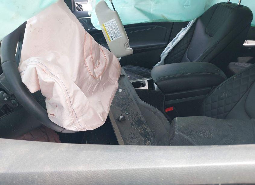 Photo 5 of 2024 Ford Edge TITANIUM (VIN 2FMPK4K90RBA90477)