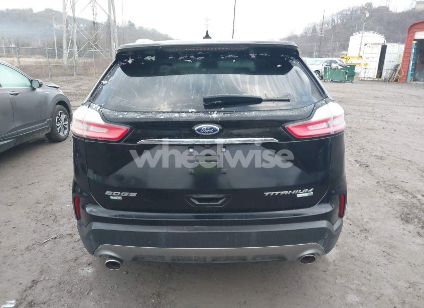 Photo 17 of 2020 Ford Edge TITANIUM (VIN 2FMPK4K91LBA72772)