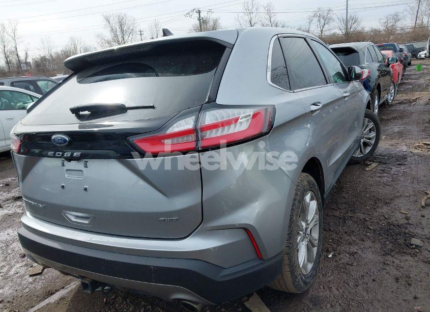 Photo 4 of 2022 Ford Edge TITANIUM (VIN 2FMPK4K91NBA26684)