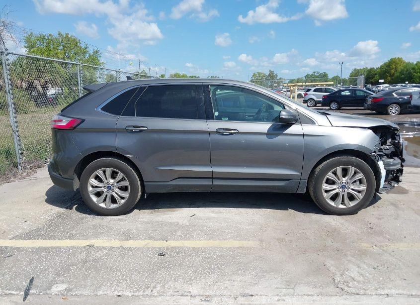 Photo 13 of 2022 Ford Edge TITANIUM (VIN 2FMPK4K91NBB04378)
