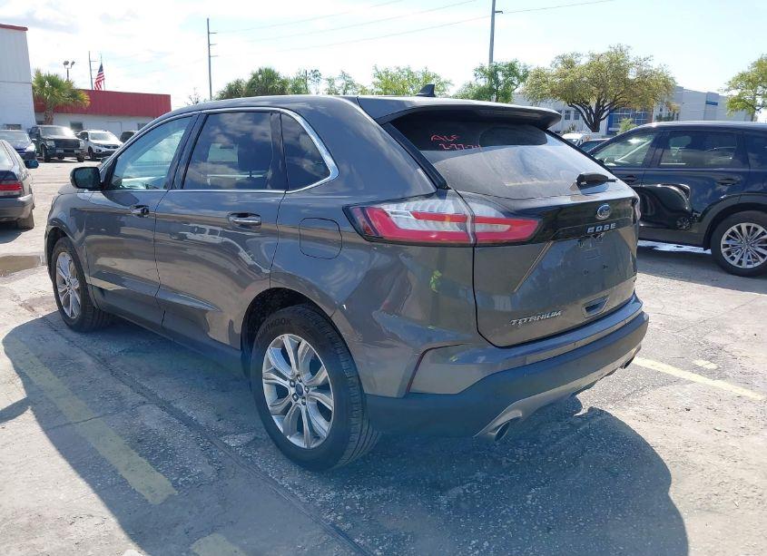 Photo 3 of 2022 Ford Edge TITANIUM (VIN 2FMPK4K91NBB04378)