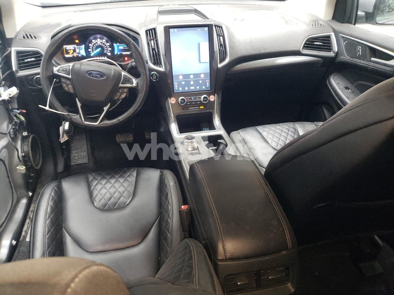 Photo 8 of 2024 FORD EDGE TITANIUM N/A (VIN 2FMPK4K91RBA51588)