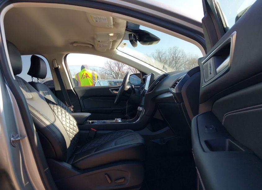 Photo 5 of 2024 Ford Edge TITANIUM (VIN 2FMPK4K91RBA94344)