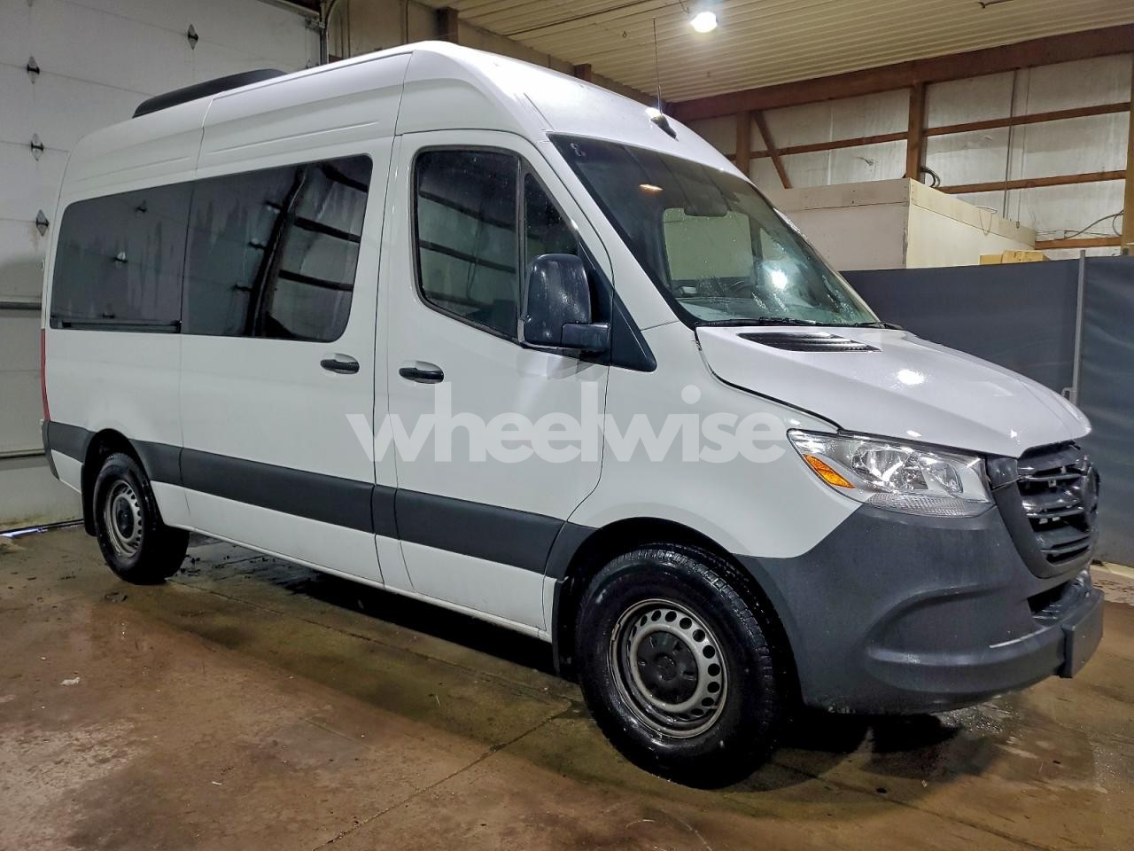 Photo 4 of 2024 MERCEDES-BENZ SPRINTER 2500 (VIN 2FMPK4K92MBA08466)