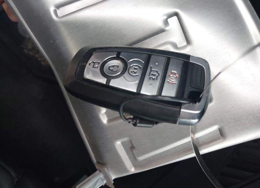 Photo 11 of 2022 Ford Edge TITANIUM (VIN 2FMPK4K92NBA31053)