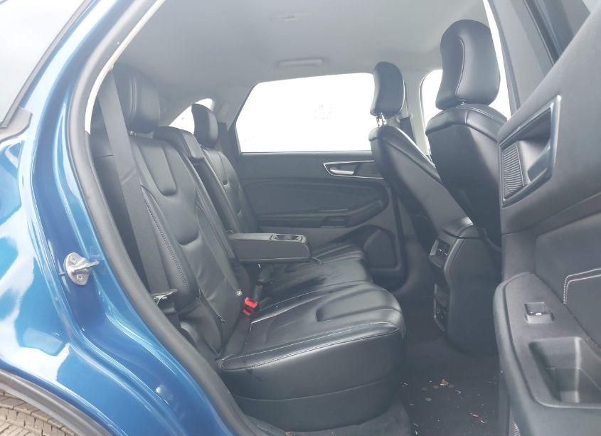 Photo 8 of 2022 Ford Edge TITANIUM (VIN 2FMPK4K92NBA31053)
