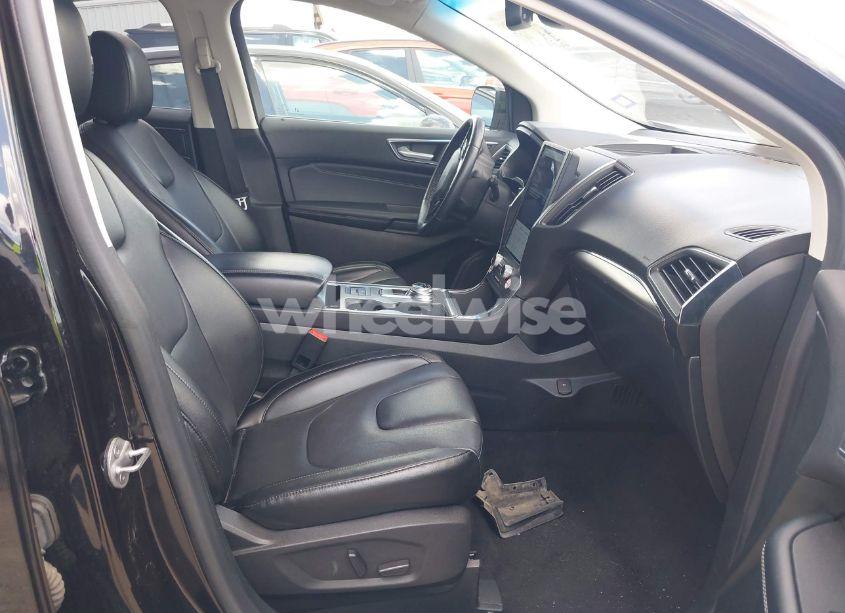Photo 5 of 2022 Ford Edge TITANIUM (VIN 2FMPK4K92NBB06284)
