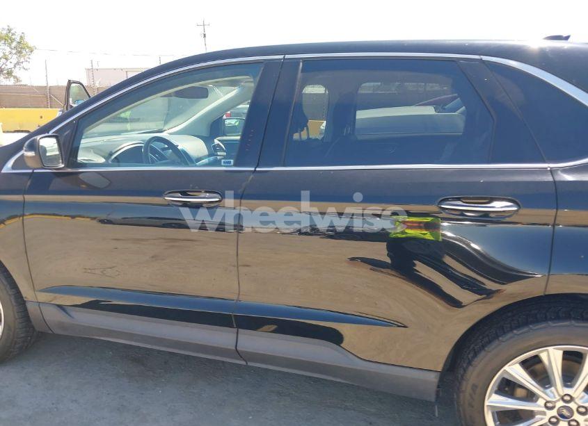 Photo 14 of 2017 Ford Edge TITANIUM (VIN 2FMPK4K93HBB52484)