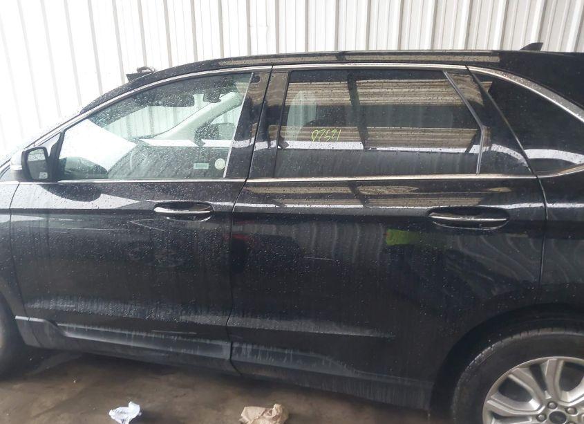 Photo 15 of 2023 Ford Edge TITANIUM (VIN 2FMPK4K93PBA19447)