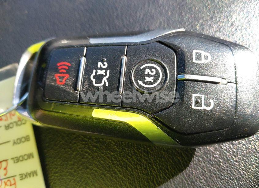 Photo 11 of 2017 Ford Edge TITANIUM (VIN 2FMPK4K94HBB06128)