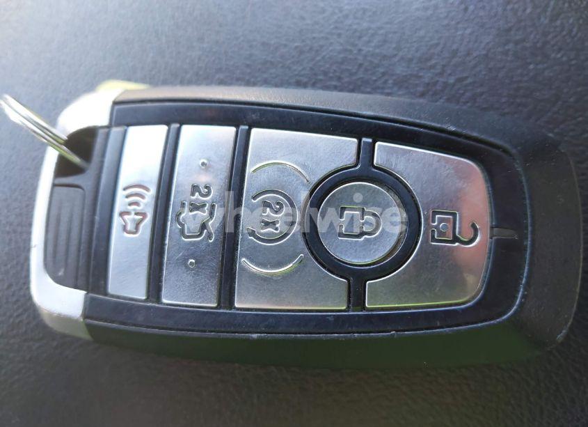 Photo 11 of 2019 Ford Edge TITANIUM (VIN 2FMPK4K94KBB57412)