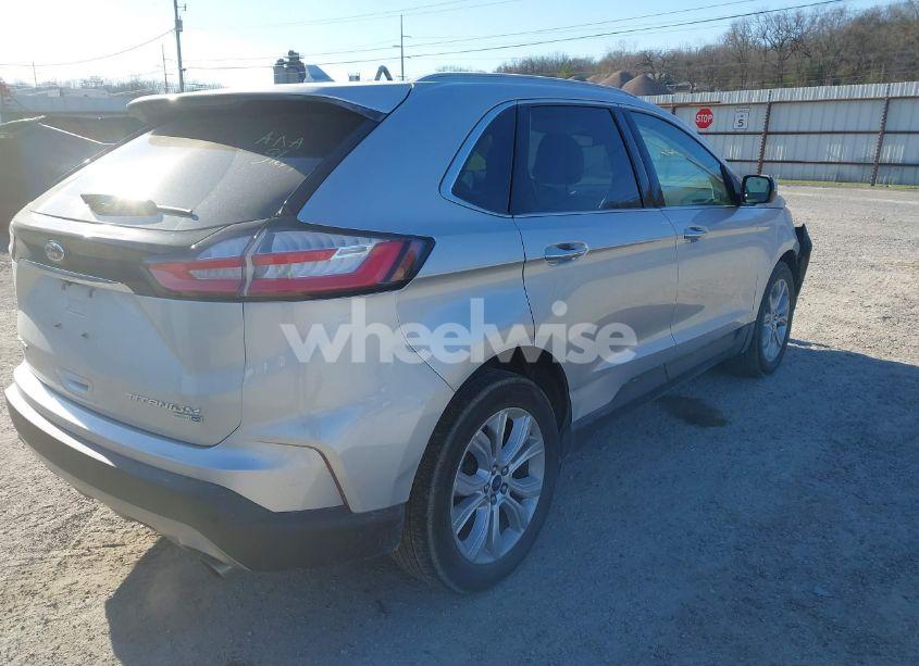 Photo 4 of 2019 Ford Edge TITANIUM (VIN 2FMPK4K94KBB57412)