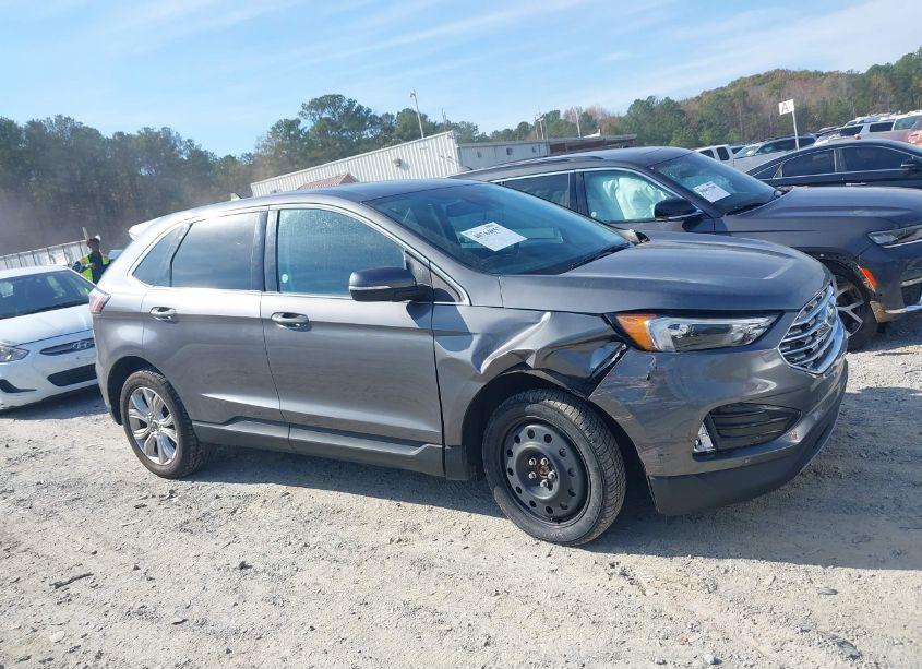 Photo 13 of 2022 Ford Edge TITANIUM (VIN 2FMPK4K94NBA52051)