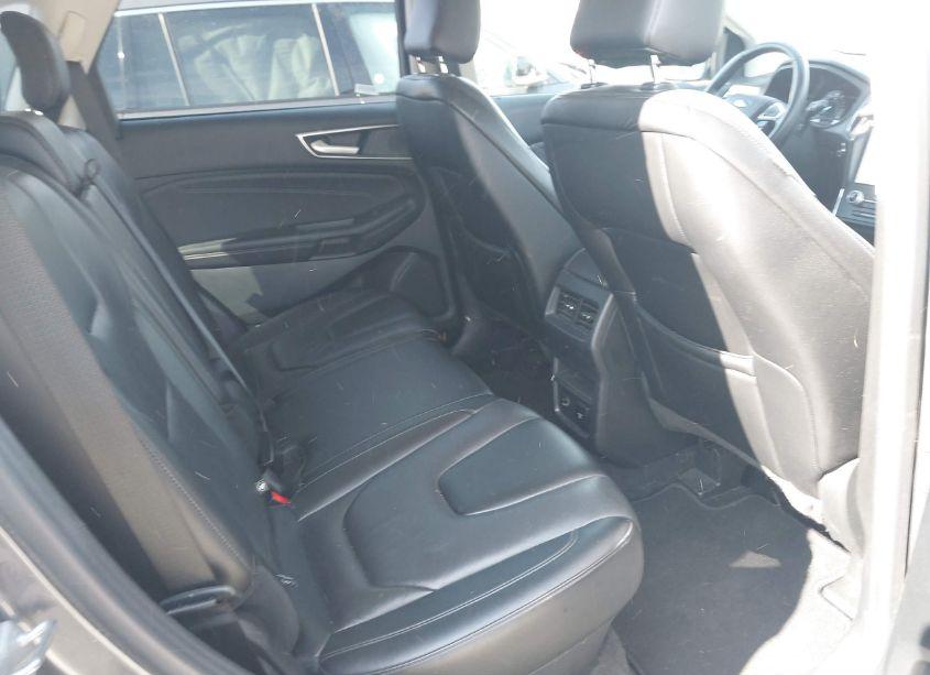 Photo 8 of 2022 Ford Edge TITANIUM (VIN 2FMPK4K94NBA52051)
