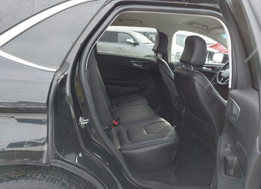 Photo 8 of 2024 Ford Edge TITANIUM (VIN 2FMPK4K94RBA53898)