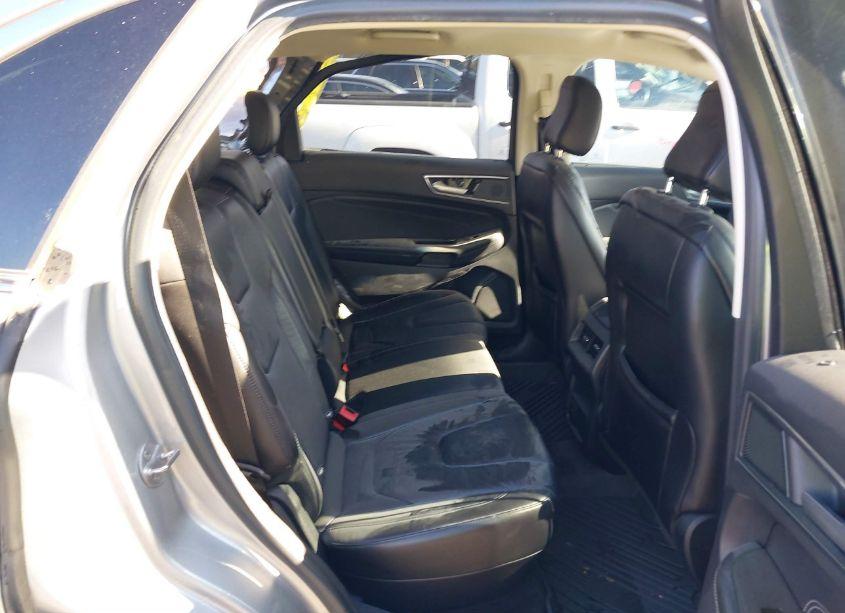 Photo 8 of 2020 Ford Edge TITANIUM (VIN 2FMPK4K95LBA71771)