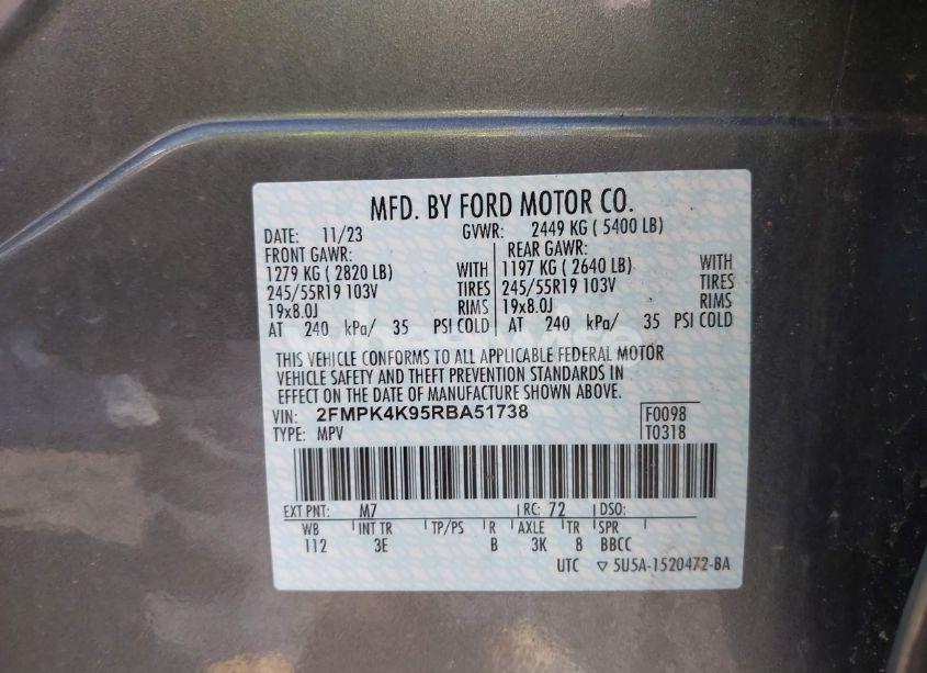 Photo 9 of 2024 Ford Edge TITANIUM (VIN 2FMPK4K95RBA51738)