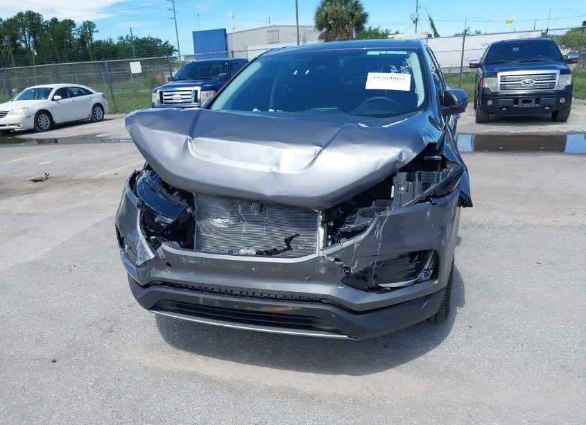 Photo 6 of 2024 Ford Edge TITANIUM (VIN 2FMPK4K95RBA90393)