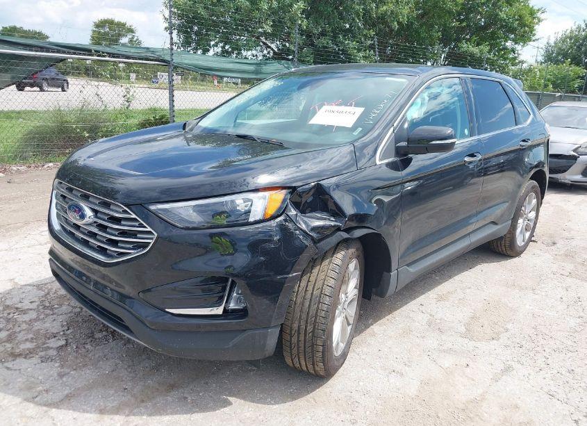 Photo 2 of 2024 Ford Edge TITANIUM (VIN 2FMPK4K95RBA93990)