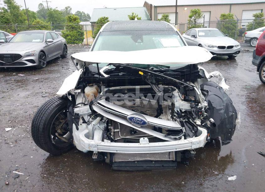 Photo 6 of 2016 Ford Edge TITANIUM (VIN 2FMPK4K96GBC63643)