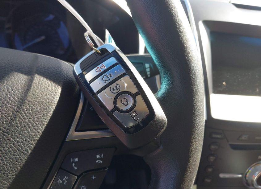 Photo 11 of 2017 Ford Edge TITANIUM (VIN 2FMPK4K96HBC42423)